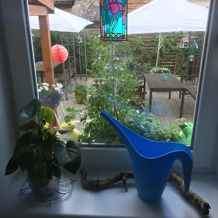Bed and Breakfast Patio 3*