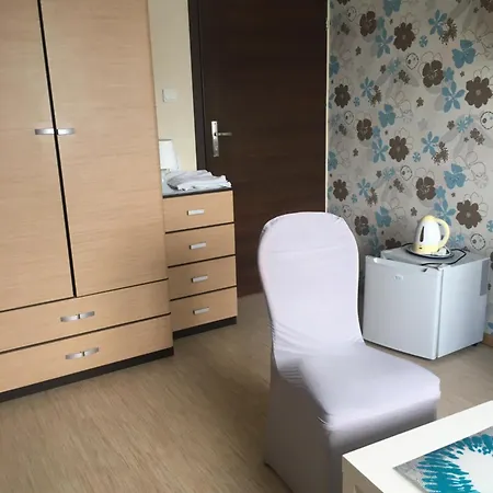 Bed & Breakfast Patio Łukęcin