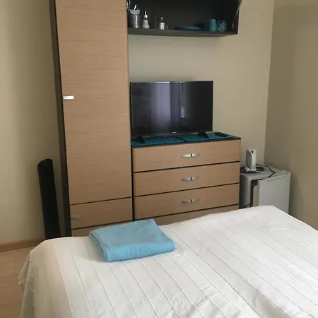 Patio Bed & Breakfast 3*