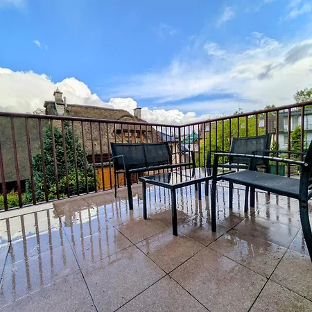 Bed and Breakfast Patio 3*